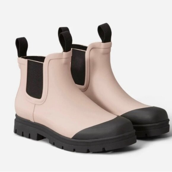Pink Everlane rain boot - Picture 1 of 7